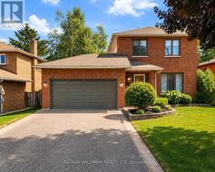 15 BYRON CRESCENT Barrie, ON L4N 6G6