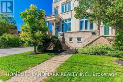 66K FINCH AVENUE W Toronto, ON M2N 2H4