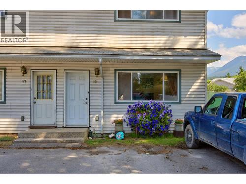 400 5th Avenue Unit# 18  Golden, BC V0A 1H0