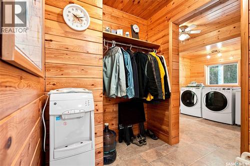 23 Saskatchewan Drive, Candle Lake, SK - Indoor Photo Showing Laundry Room
