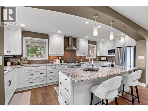 2185 Shannon Way  West Kelowna, BC V4T 1S2