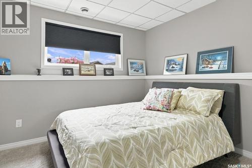 857 Reimer Road, Martensville, SK - Indoor Photo Showing Bedroom