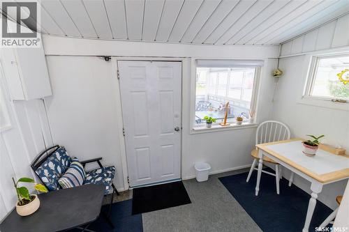 405 Saskatchewan Street, Central Butte, SK - Indoor