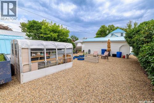 405 Saskatchewan Street, Central Butte, SK - Outdoor