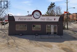 84 ONTARIO STREET Port Hope, ON L1A 2T8