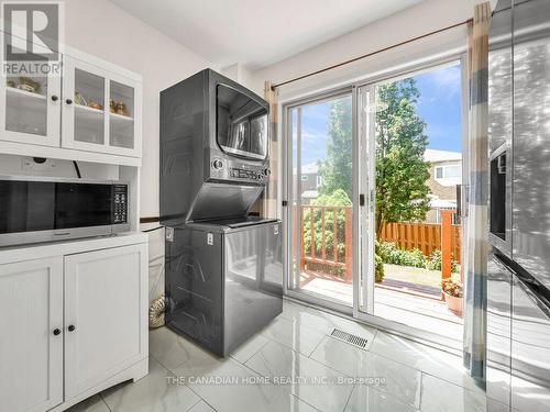 5244 Cinnamon Road, Mississauga, ON - Indoor
