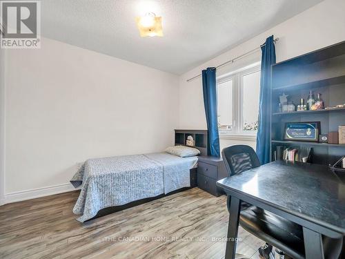 5244 Cinnamon Road, Mississauga, ON - Indoor Photo Showing Bedroom