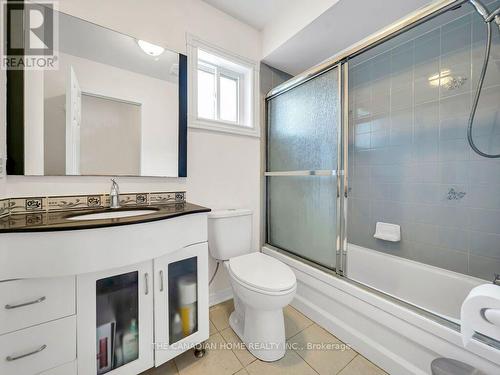 5244 Cinnamon Road, Mississauga, ON - Indoor Photo Showing Bathroom