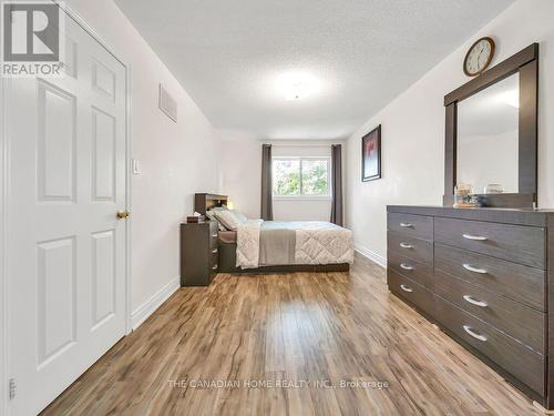 5244 Cinnamon Road, Mississauga, ON - Indoor Photo Showing Bedroom