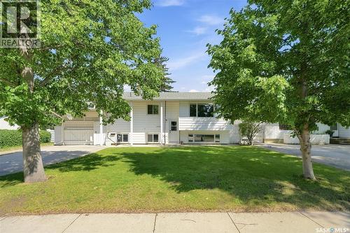 1009 East Centre, Saskatoon, SK - Outdoor