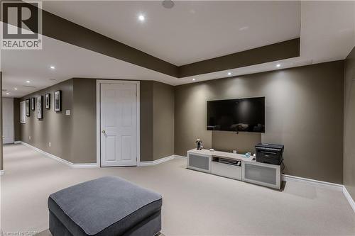 2121 Prospect Street, Burlington, ON - Indoor