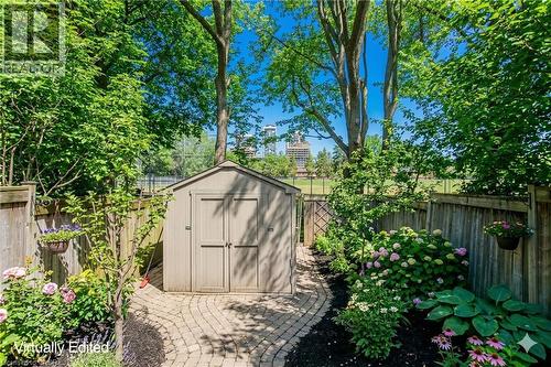 2121 Prospect Street, Burlington, ON - Outdoor
