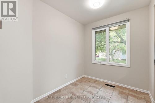 1 - 435 Kingscourt Drive, Waterloo, ON - Indoor Photo Showing Other Room