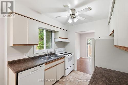 1 - 435 Kingscourt Drive, Waterloo, ON - Indoor Photo Showing Kitchen With Double Sink