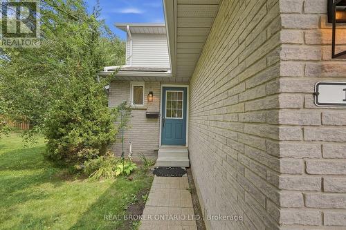 1 - 435 Kingscourt Drive, Waterloo, ON - Outdoor With Exterior