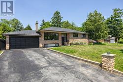14 BONACRES AVENUE  Toronto, ON M1C 1P7
