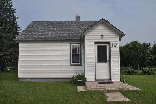 108 Allan Street, Oakburn, MB - Outdoor
