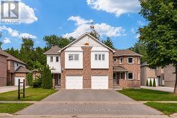 375 CHICKADEE COURT Pickering, ON L1V 6Y4