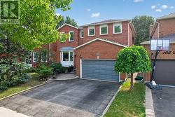 99 DUNDURN CRESCENT Vaughan, ON L4J 6Z4