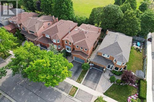 99 Dundurn Crescent, Vaughan, ON - Outdoor