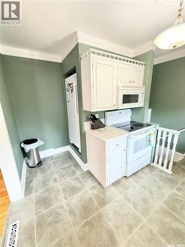 220 Souris Street, Yellow Grass, SK - Indoor Photo Showing Kitchen