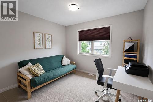 44 1600 Muzzy Drive, Prince Albert, SK - Indoor Photo Showing Office