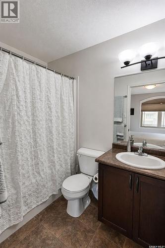 44 1600 Muzzy Drive, Prince Albert, SK - Indoor Photo Showing Bathroom