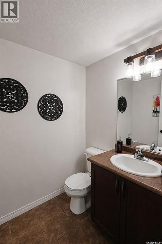 44 1600 Muzzy Drive, Prince Albert, SK - Indoor Photo Showing Bathroom