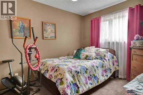 1005 10Th Street, Rosthern, SK - Indoor Photo Showing Bedroom