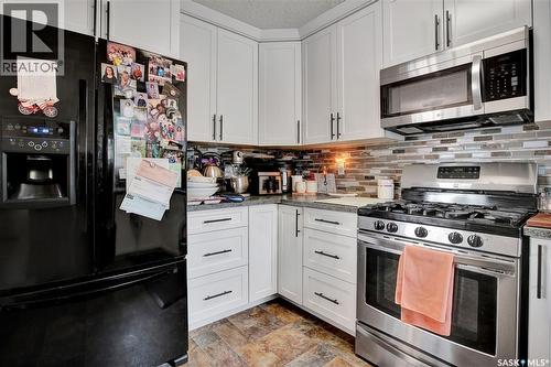 1005 10Th Street, Rosthern, SK - Indoor Photo Showing Kitchen