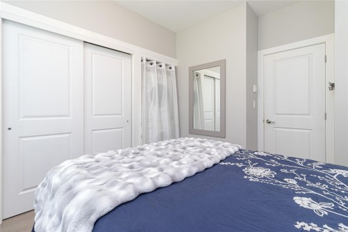 920 Snowdrop Ave, Saanich, BC 