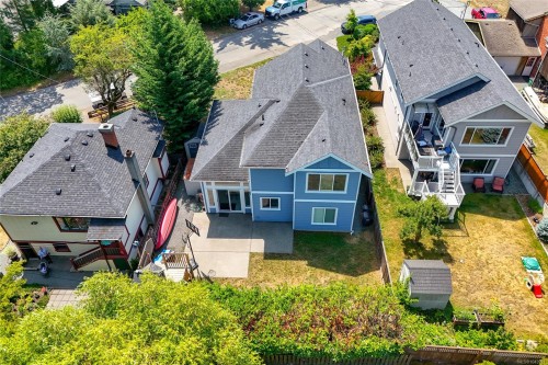 920 Snowdrop Ave, Saanich, BC 