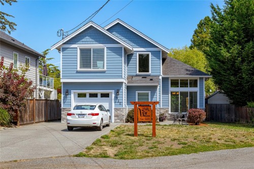 920 Snowdrop Ave, Saanich, BC 