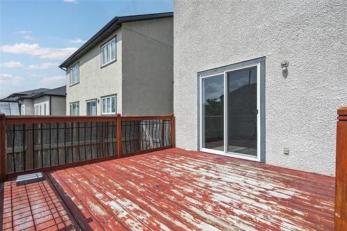 208 Bellflower Rd, Winnipeg, MB - Outdoor With Deck Patio Veranda With Exterior