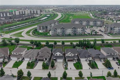 208 Bellflower Rd, Winnipeg, MB - Outdoor With View