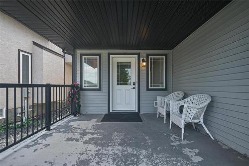 208 Bellflower Rd, Winnipeg, MB - Outdoor With Deck Patio Veranda With Exterior