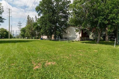 222 Poplar Ave, Winnipeg, MB - Outdoor