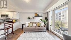 513 - 19 BARBERRY PLACE Toronto, ON M2K 3E3
