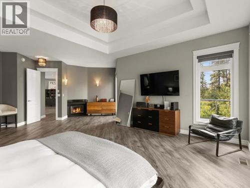112 Alusru Way, Whitehorse, YT - Indoor With Fireplace