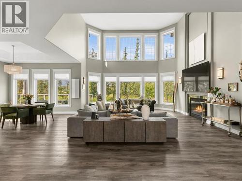 112 Alusru Way, Whitehorse, YT - Indoor Photo Showing Living Room With Fireplace