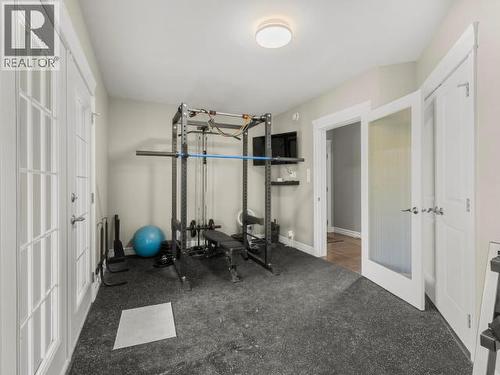 112 Alusru Way, Whitehorse, YT - Indoor Photo Showing Other Room