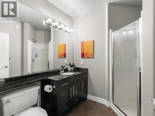112 Alusru Way, Whitehorse, YT - Indoor Photo Showing Bathroom