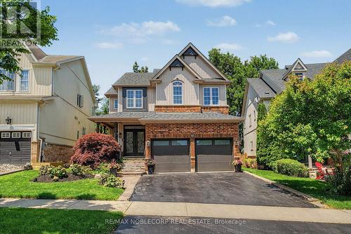 68 MEADOWGLEN BOULEVARD  Halton Hills, ON L7G 6J3