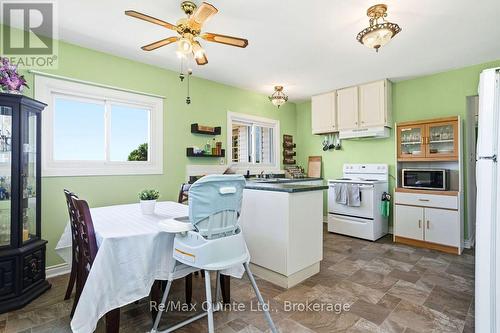 15150 County Rd 2, Brighton, ON - Indoor