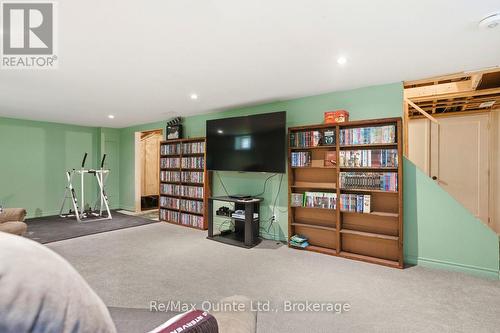 15150 County Rd 2, Brighton, ON - Indoor