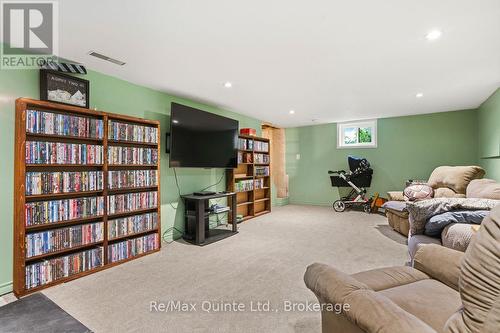 15150 County Rd 2, Brighton, ON - Indoor