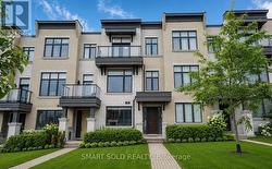 585 MARC SANTI BOULEVARD  Vaughan, ON L6A 4Z8