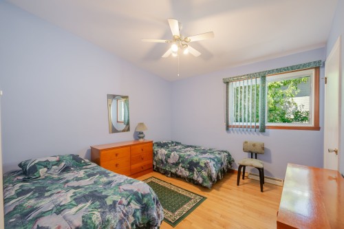 Chambre à coucher - 6030 Rue Arthur, Brossard, QC - Indoor Photo Showing Bedroom