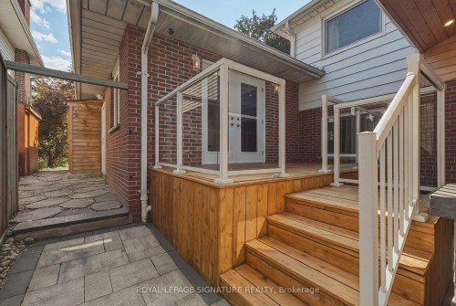 1843 Stonepath Crescent, Mississauga, ON - Outdoor With Exterior