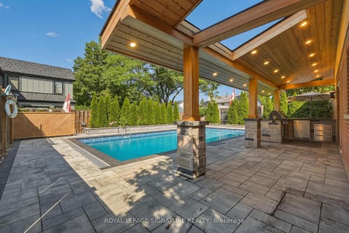 1843 Stonepath Crescent, Mississauga, ON - Outdoor With In Ground Pool